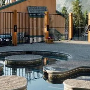 Hotel Douglas Fir & ***
